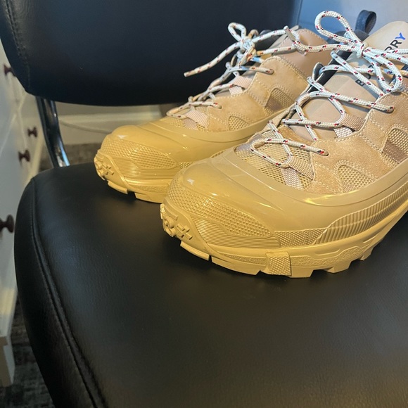 COPY - (Burberry Arthur sneakers , size 12 , Burberry shoe bag ) - Picture 8 of 13